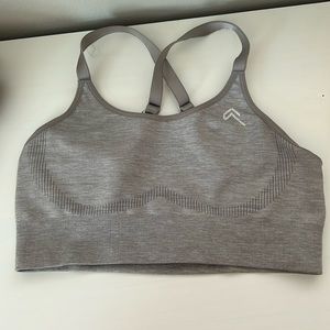 Oner Active sports bra